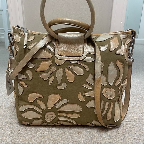 HOBO Handbags - HOBO large Sheila satchel in beautiful bronze and gold NWT